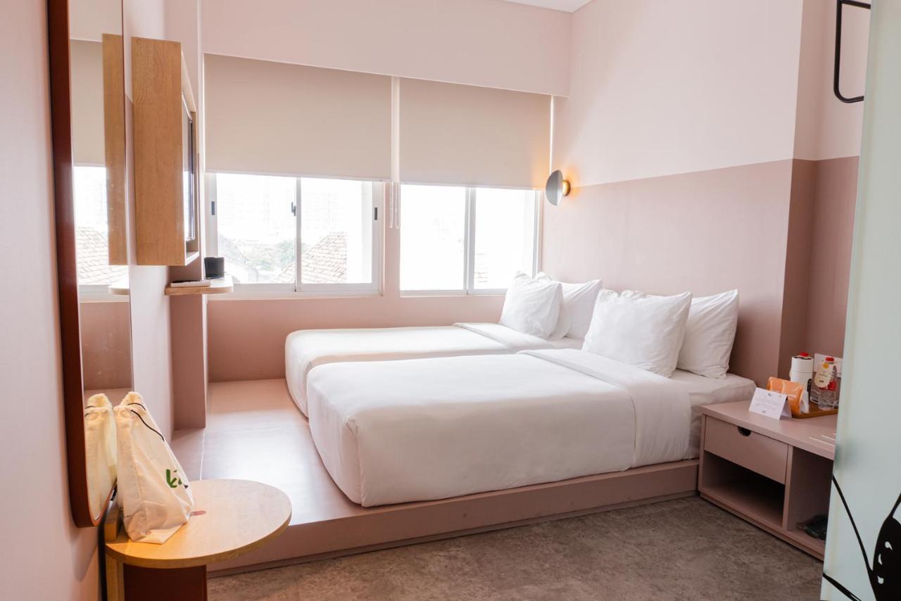 Kotta Hotel スマラン エクステリア 写真