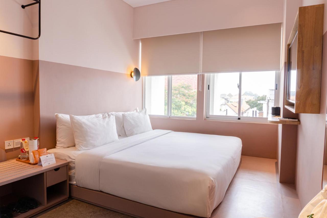 Kotta Hotel スマラン エクステリア 写真